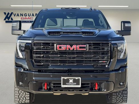 New 2026 GMC Sierra 2500 AT4X image 7