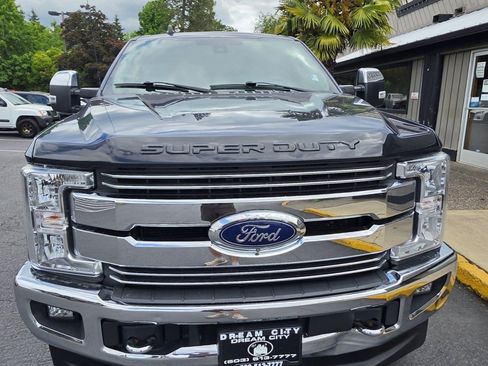 Used 2019 Ford F350 Lariat w/ Lariat Ultimate Package AWD/4WD image 11