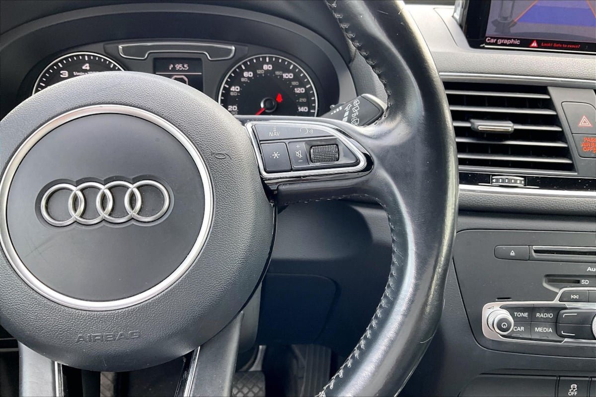 Used 2017 Audi Q3 2.0T Premium w/ Convenience Package FWD image 19