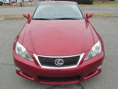 Used 2010 Lexus IS 350C image 5