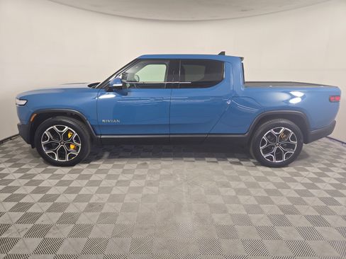 Used 2022 Rivian R1T Adventure AWD/4WD image 2