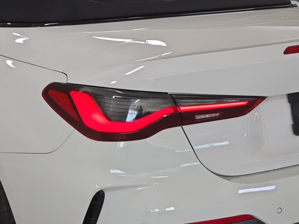 Used 2021 BMW 430i Convertible w/ M Sport Package RWD image 32