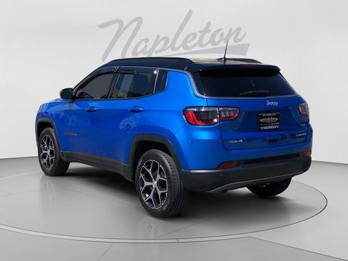 Certified 2024 Jeep Compass Limited AWD/4WD image 3