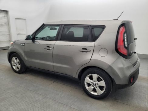 Used 2019 Kia Soul FWD image 3