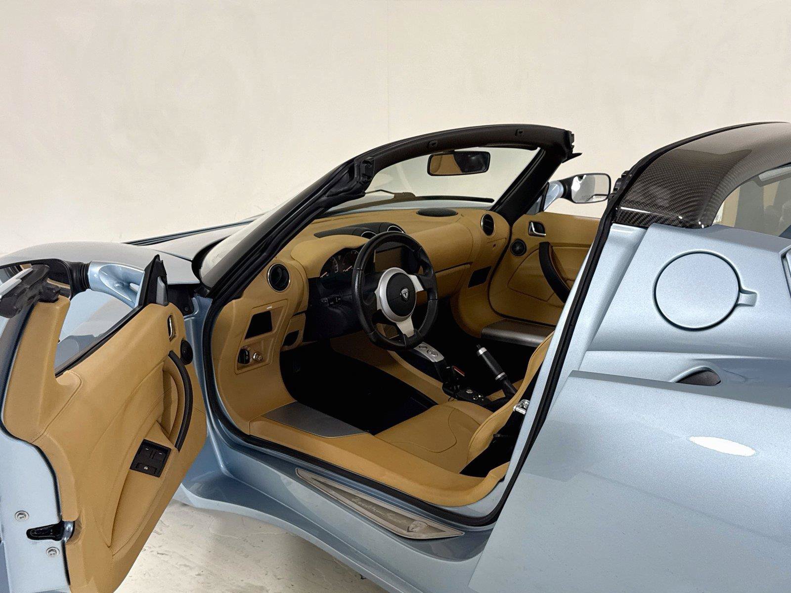Used 2011 Tesla Roadster Sport RWD image 11