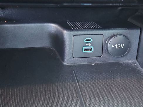 Used 2022 Ford Escape SE w/ Convenience Package FWD image 34