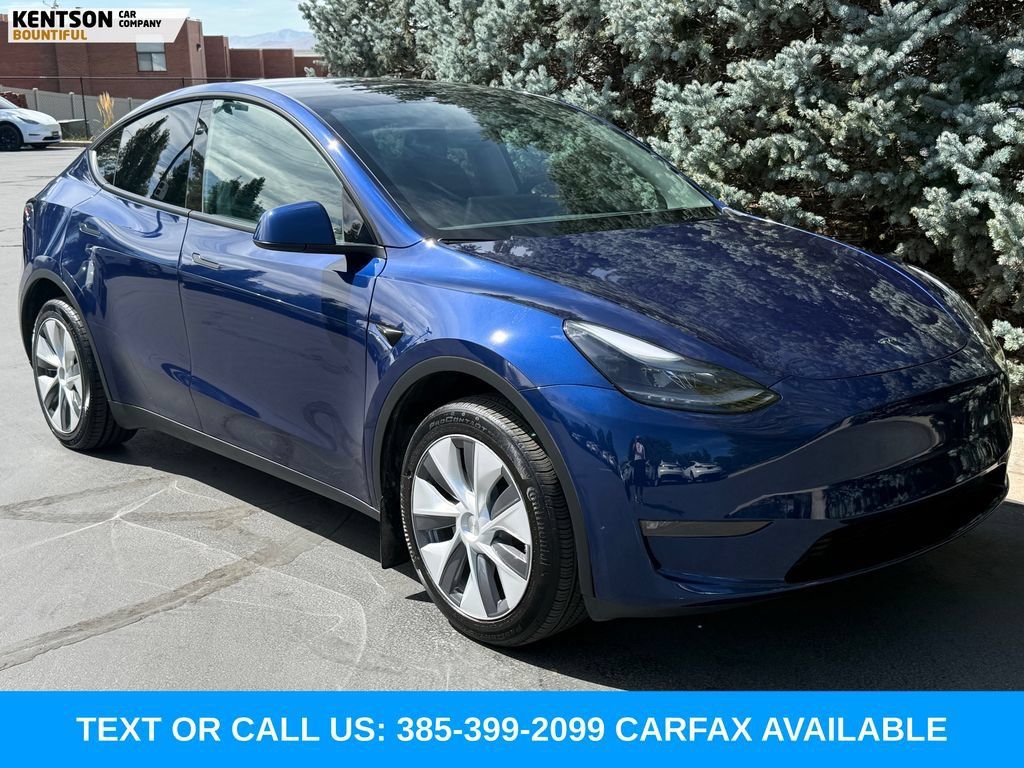 Used 2023 Tesla Model Y Long Range AWD/4WD image 12