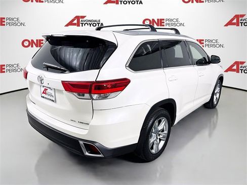 Used 2017 Toyota Highlander Limited image 7