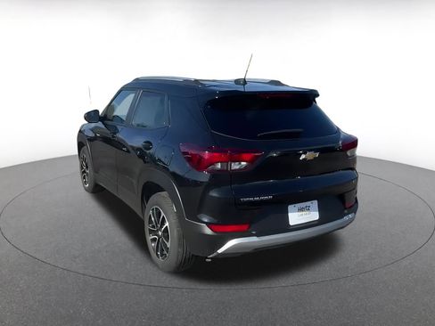 Used 2025 Chevrolet TrailBlazer LT image 11