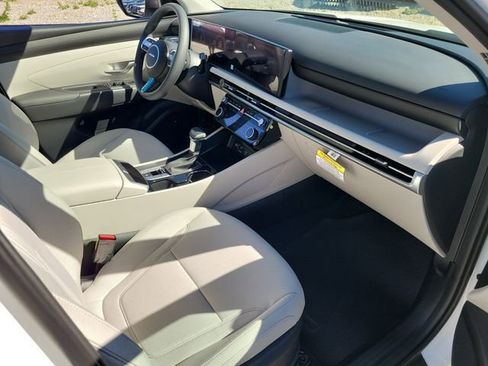 New 2026 Hyundai Tucson SEL FWD image 16