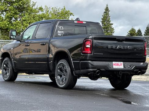 New 2026 RAM 1500 4x4 Crew Cab image 5