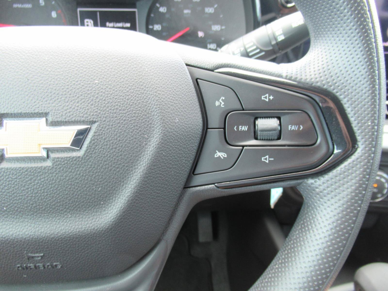 Certified 2024 Chevrolet Trax LS w/ LS Convenience Package FWD image 26