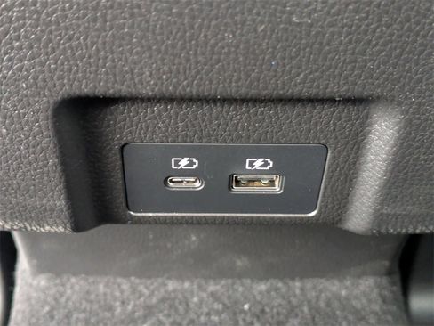 New 2025 Mitsubishi Eclipse Cross AWD image 15