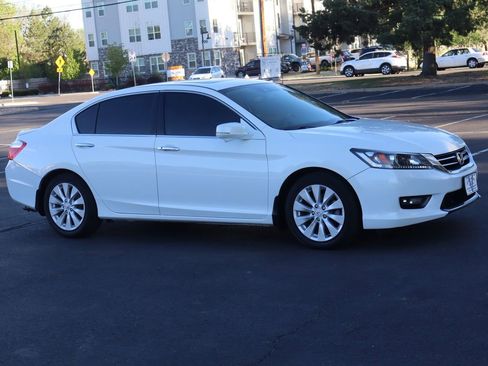 Used 2015 Honda Accord EX-L image 2