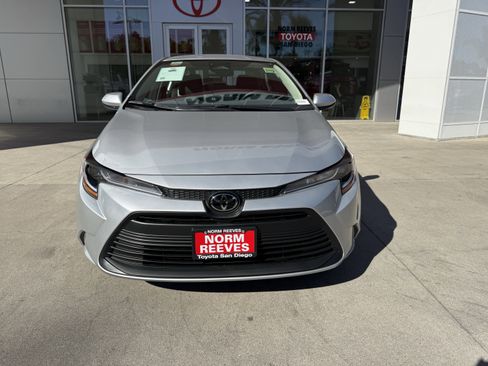 Certified 2026 Toyota Corolla LE image 29