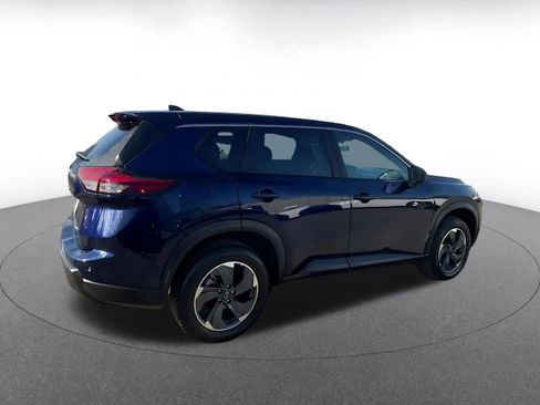 Used 2025 Nissan Rogue SV image 15