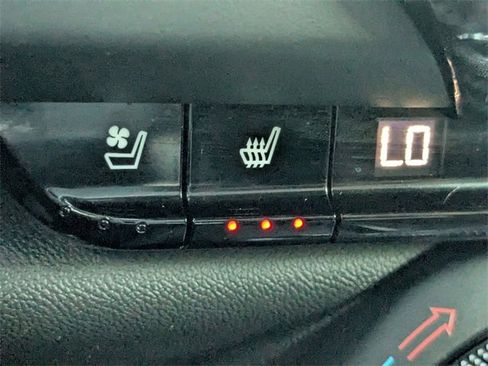 Used 2021 Chevrolet Camaro LT w/ 1LE Track Performance Package image 8