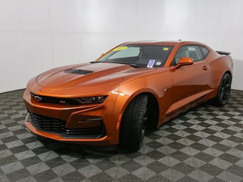 Used 2023 Chevrolet Camaro SS RWD image 5