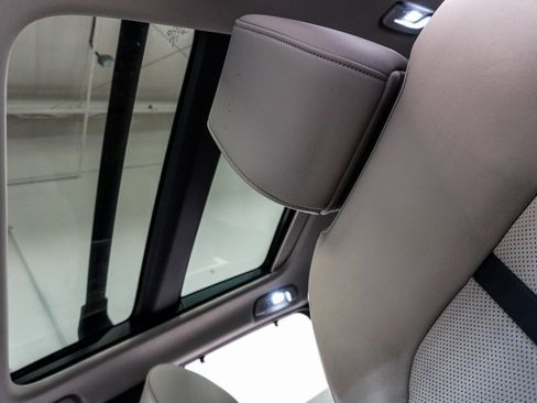 Used 2025 MAZDA CX-90 Plug-In Hybrid w/Premium Sport image 8