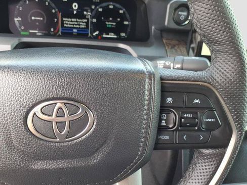 Certified 2026 Toyota Tacoma Limited AWD/4WD image 10