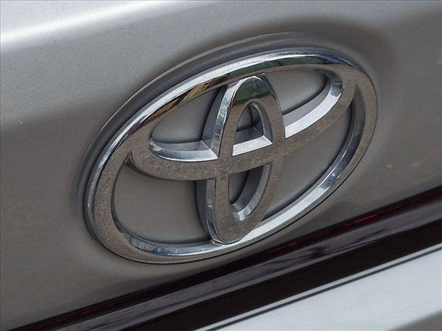 Used 2020 Toyota Corolla LE FWD image 14