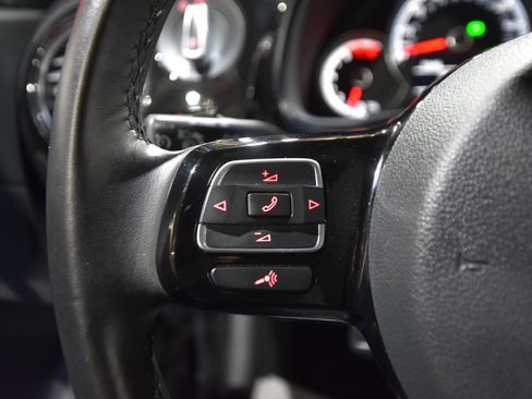 Used 2019 Volkswagen Beetle 2.0T S image 16