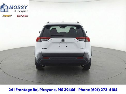 Used 2025 Toyota RAV4 XLE Premium image 6