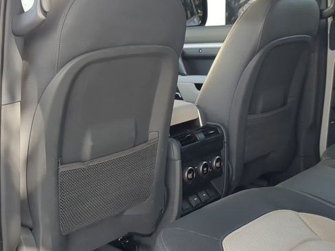 Certified 2023 Land Rover Defender 130 X-Dynamic SE AWD/4WD image 19