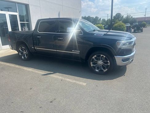 Used 2021 RAM 1500 Limited AWD/4WD image 3