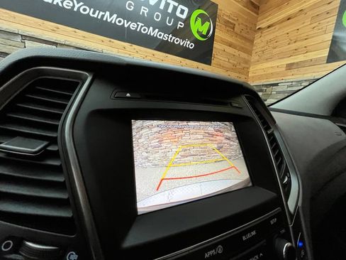 Used 2018 Hyundai Santa Fe Sport AWD/4WD image 40