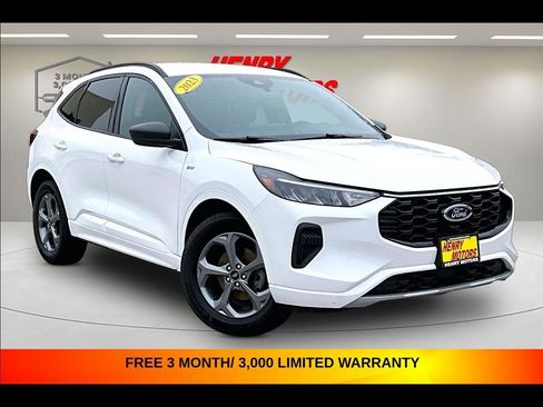 Used 2023 Ford Escape ST-Line w/ Tech Pack #1 AWD/4WD image 1