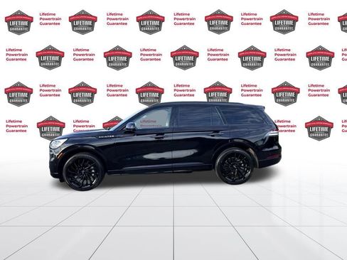 Used 2023 Lincoln Aviator Black Label w/ Jet Package image 2