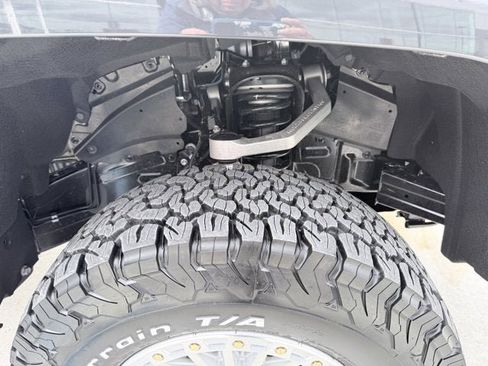 Used 2026 Toyota Tacoma SR5 image 19