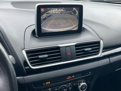 Used 2015 MAZDA MAZDA3 i Grand Touring image 25