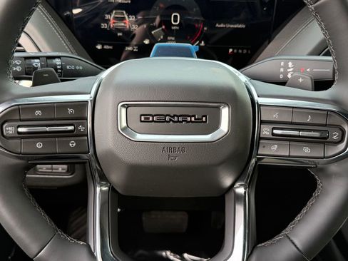 New 2026 GMC Yukon Denali w/ Denali Reserve Package image 28