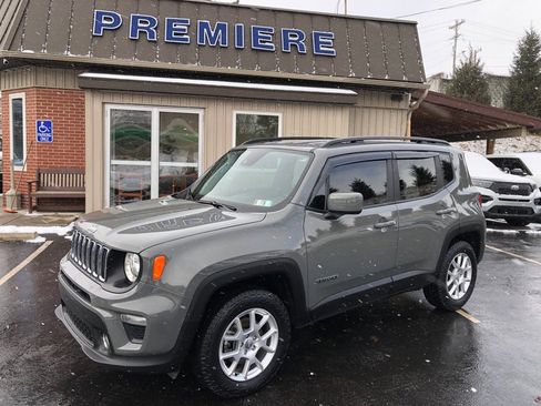 Used 2021 Jeep Renegade Latitude image 9