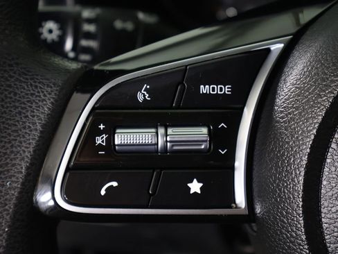 Used 2024 Kia Forte LXS image 36