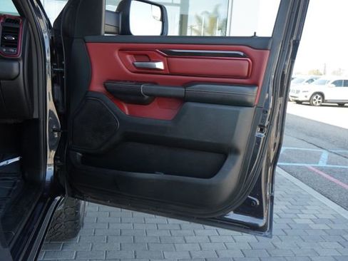 Used 2019 RAM 1500 Rebel AWD/4WD image 17