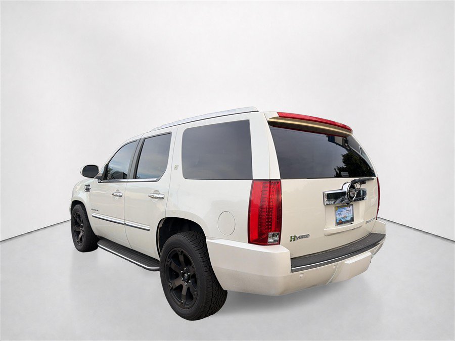 Used 2010 Cadillac Escalade 4WD Hybrid image 10