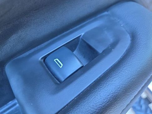 Certified 2024 Chevrolet Suburban Z71 image 12