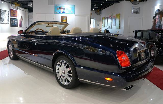 Used 2007 Bentley Azure RWD image 8