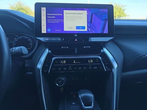 Used 2024 Toyota Venza Limited image 20