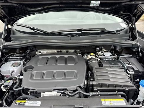 New 2026 Volkswagen Tiguan S image 22