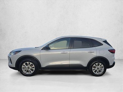 Used 2025 Ford Escape Active AWD/4WD image 8