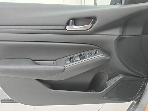 Certified 2024 Nissan Altima 2.5 SV FWD image 25