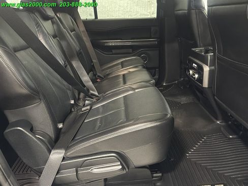 Used 2018 Ford Expedition Max XLT w/ Equipment Group 202A AWD/4WD image 10