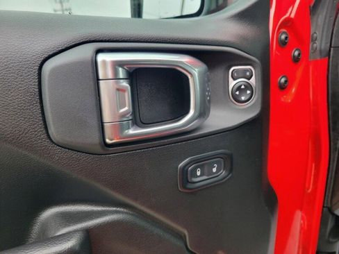 Used 2025 Jeep Wrangler Unlimited Sport S 4xe AWD/4WD image 28