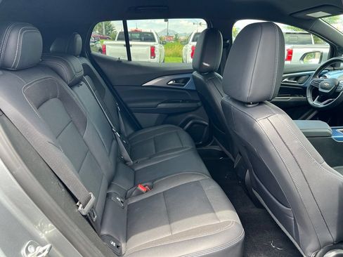 Certified 2024 Chevrolet Equinox EV LT AWD/4WD image 23