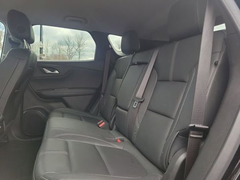 Used 2024 Chevrolet Blazer LT image 9