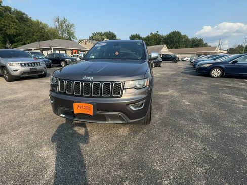 Used 2017 Jeep Grand Cherokee Limited AWD/4WD image 3